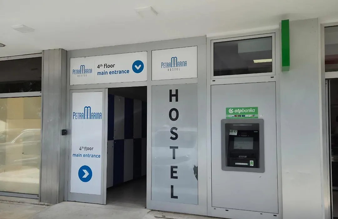 Hostel Petra Marina-1